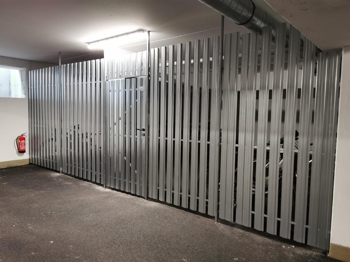 Ferienwohnung Bergsonne Mit Sonnenbalkon Und Tiefgaragen Parkplatz Bad Ischl Eksteriør bilde